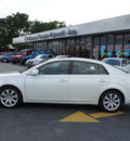 toyota avalon 2005 off white sedan xls gasoline 6 cylinders front wheel drive automatic 33021