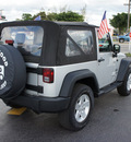 jeep wrangler 2008 silver suv x gasoline 6 cylinders 4 wheel drive automatic 33021