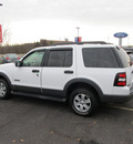 ford explorer 2006 white suv xlt gasoline 6 cylinders 4 wheel drive automatic with overdrive 13502