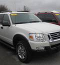 ford explorer sport trac 2008 white suv xlt gasoline 6 cylinders 4 wheel drive automatic with overdrive 62863
