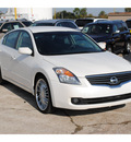 nissan altima 2008 white sedan gasoline 4 cylinders front wheel drive automatic 77037