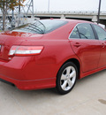 toyota camry 2010 red sedan se 4 cylinders front wheel drive automatic 75228