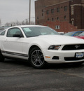 ford mustang 2010 white coupe v6 premium gasoline 6 cylinders rear wheel drive automatic 61832