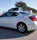 nissan altima 2008 white coupe 2 5 s gasoline 4 cylinders front wheel drive automatic 76018