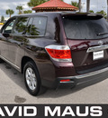 toyota highlander 2011 dark red suv gasoline 4 cylinders front wheel drive automatic 32771