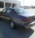toyota camry 1998 gray sedan le gasoline 4 cylinders front wheel drive automatic 75503
