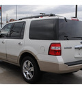 ford expedition 2008 white suv king ranch gasoline 8 cylinders 2 wheel drive automatic with overdrive 77090