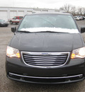 chrysler town and country 2011 dk  gray van touring flex fuel 6 cylinders front wheel drive autostick 62863