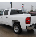 chevrolet silverado 1500 2011 white pickup truck lt flex fuel 8 cylinders 2 wheel drive automatic with overdrive 77090