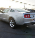 ford mustang 2010 gray coupe gt gasoline 8 cylinders rear wheel drive 5 speed manual 08753