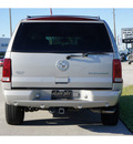 cadillac escalade 2004 silver suv gasoline 8 cylinders rear wheel drive automatic 33870