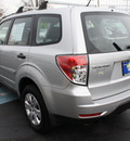 subaru forester 2009 spark silver suv 2 5 x gasoline 4 cylinders all whee drive automatic 07701