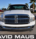 dodge ram 1500 2005 white pickup truck gasoline 8 cylinders rear wheel drive automatic 32771