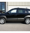 hyundai tucson 2005 black suv gasoline 6 cylinders front wheel drive automatic 47130