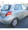 toyota yaris 2009 gray hatchback gasoline 4 cylinders front wheel drive automatic 91761