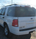 ford explorer 2005 white suv xlt gasoline 6 cylinders 4 wheel drive automatic with overdrive 62863