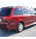 toyota sienna 2008 dk  red van gasoline 6 cylinders front wheel drive 5 speed automatic 77388