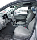 chevrolet traverse 2011 silver suv lt awd gasoline 6 cylinders all whee drive 6 speed automatic 55313