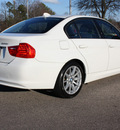 bmw 3 series 2009 white sedan 328xi gasoline 6 cylinders all whee drive 6 speed manual 27616