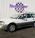 subaru outback 2003 white frost wagon gasoline 4 cylinders sohc all whee drive automatic 80905