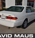 toyota camry 2000 white sedan le gasoline 6 cylinders front wheel drive automatic 32771