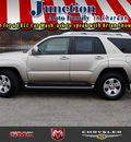 toyota 4runner 2004 gold suv limited gasoline 6 cylinders 4 wheel drive 4 speed automatic 44024