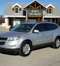 chevrolet traverse 2010 silver suv lt gasoline 6 cylinders front wheel drive automatic 76087