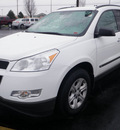 chevrolet traverse 2009 white suv ls gasoline 6 cylinders front wheel drive automatic 14221