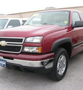 chevrolet silverado 1500 2006 burgundy z71 gasoline 8 cylinders 4 wheel drive automatic 45840