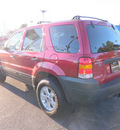 ford escape 2006 dk  red suv xlt gasoline 6 cylinders front wheel drive automatic 32401
