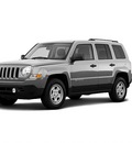 jeep patriot 2011 suv gasoline 4 cylinders 2 wheel drive not specified 33912