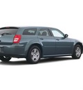 dodge magnum 2005 wagon sxt gasoline 6 cylinders rear wheel drive 4 speed automatic 33021