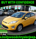 ford fiesta 2011 hatchback ses gasoline 4 cylinders front wheel drive not specified 33021
