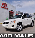 toyota rav4 2009 white suv gasoline 4 cylinders 2 wheel drive automatic 32771