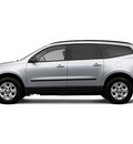 chevrolet traverse 2012 silver suv ls gasoline 6 cylinders all whee drive 6 speed automatic 55391