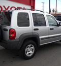 jeep liberty 2004 silver suv sport gasoline 6 cylinders 4 wheel drive automatic 79925
