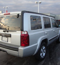 jeep commander 2007 silver suv rocky mountain gasoline 6 cylinders 4 wheel drive automatic 60443