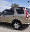 honda cr v 2006 beige suv special edition gasoline 4 cylinders all whee drive automatic 76018