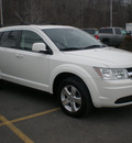 dodge journey 2009 white suv sxt gasoline 6 cylinders front wheel drive automatic 13502
