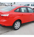 ford focus 2012 red sedan se gasoline 4 cylinders front wheel drive automatic 77388