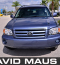 toyota highlander 2005 blue suv gasoline 6 cylinders front wheel drive automatic 32771