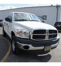 dodge ram pickup 1500 2008 bright white trx4 gasoline 8 cylinders 4 wheel drive automatic with overdrive 07724