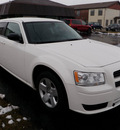 dodge magnum 2008 white wagon gasoline 6 cylinders rear wheel drive automatic 14224