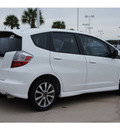 honda fit 2012 white hatchback sport gasoline 4 cylinders front wheel drive automatic 77065