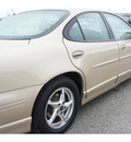 pontiac grand prix 2002 beige sedan gt gasoline 6 cylinders front wheel drive automatic 77388