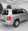 toyota highlander 2003 silver suv gasoline 4 cylinders front wheel drive automatic 91731