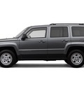 jeep patriot 2012 gasoline 4 cylinders 2 wheel drive not specified 33912