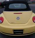 volkswagen new beetle 2007 yellow 2 5 gasoline 5 cylinders front wheel drive automatic 32401