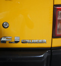 toyota fj cruiser 2007 yellow suv gasoline 6 cylinders rear wheel drive automatic 76108