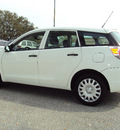 toyota matrix 2007 white hatchback gasoline 4 cylinders front wheel drive automatic 32901